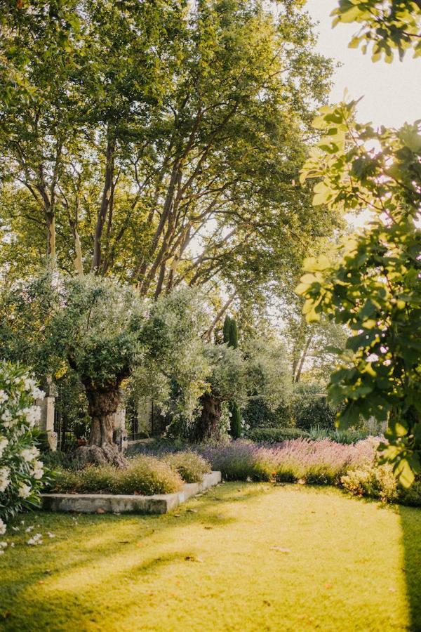 Clos Saint Esteve Le Thor Buitenkant foto